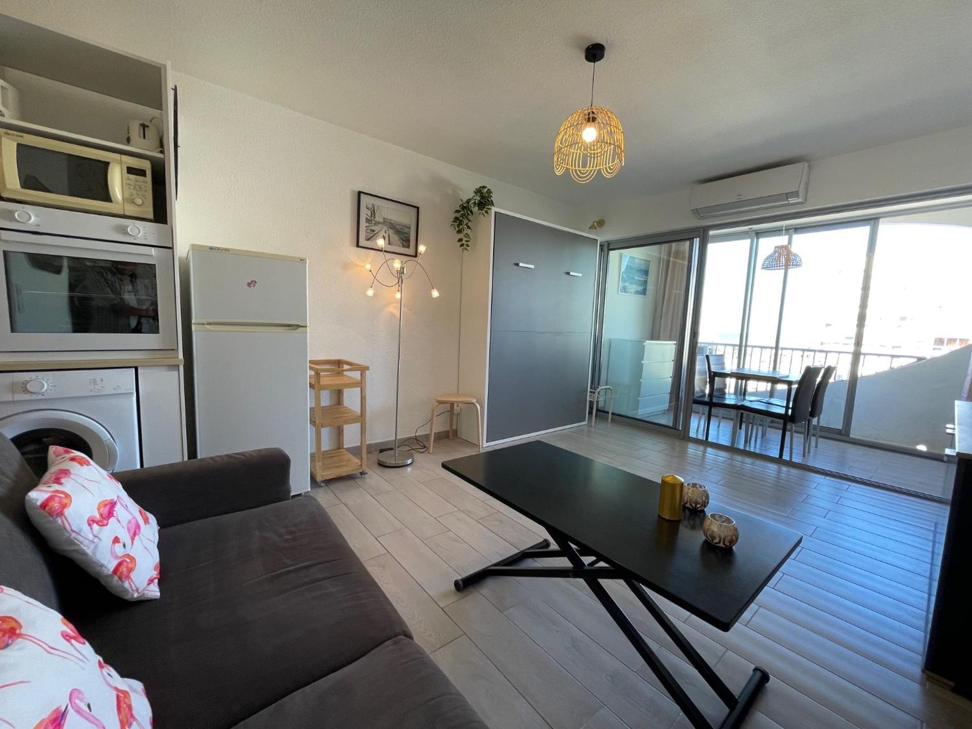 Apartment 2-3 Pers Parking Clim Vue Port Et *