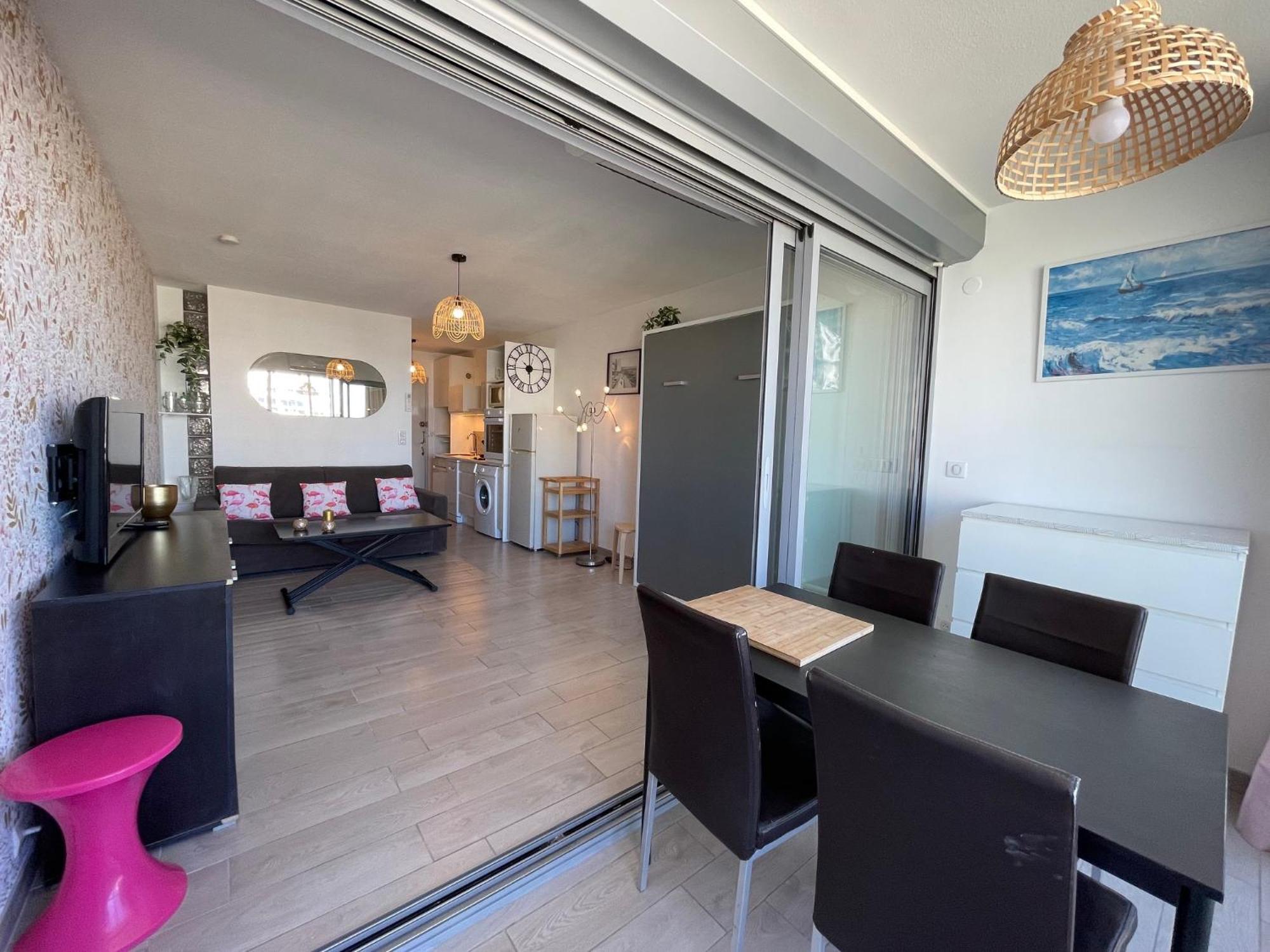 Apartment 2-3 Pers Parking Clim Vue Port Et *
